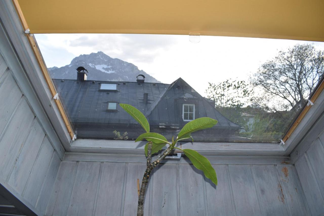 Haus Mit Sauna Und Privatem Badeteich In Anif Bei Salzburg Экстерьер фото